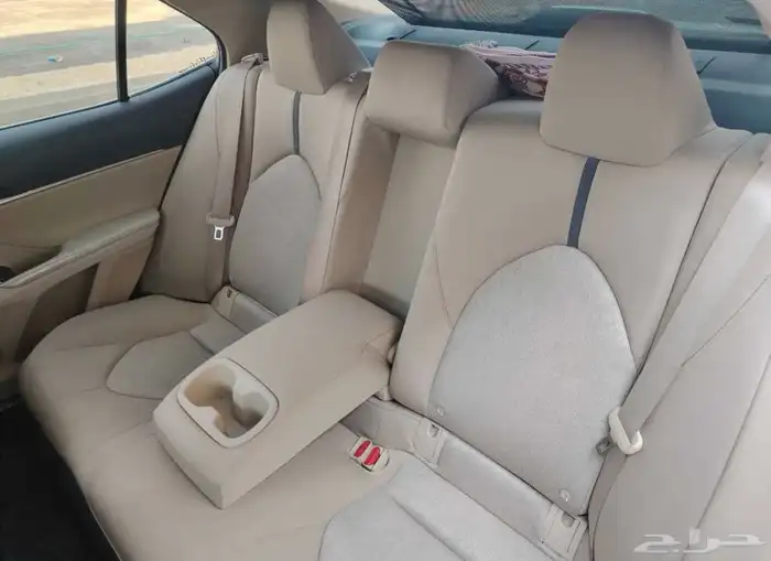 Toyota Camry GLE Hybrid 2023 12