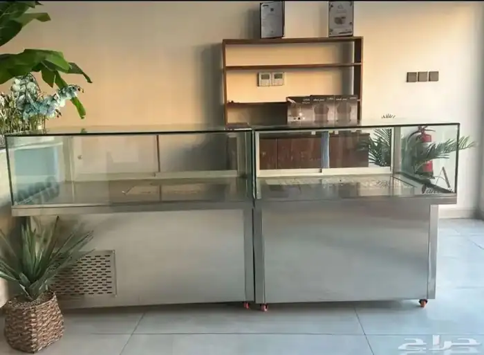 ثلاجة عرض للكفيهات 1