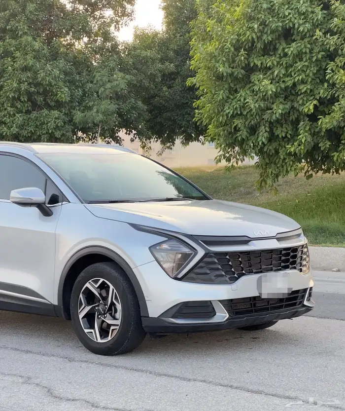 سيورتاج نص فل عداد 28 الف وكاااله 8