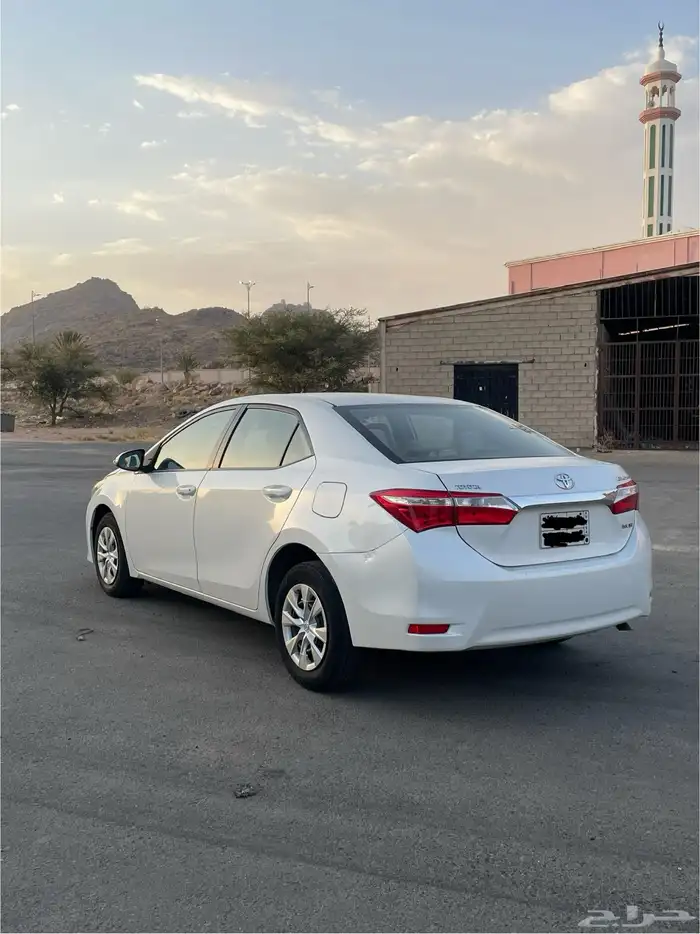 كورولا 2015 نظيفة وكالة 1 3