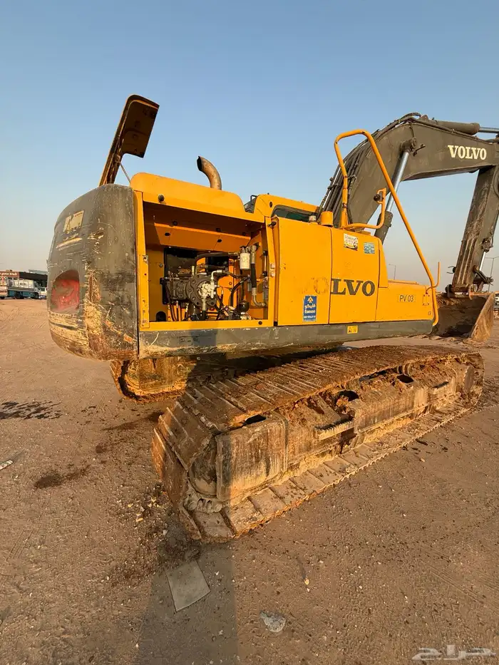 بوكلين فولفو 2009 للبيع مع الدقاق الرياض 8