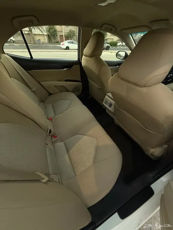 تويوتا كامري 2020 سعودي قمه بنضافه مالك واحد 20