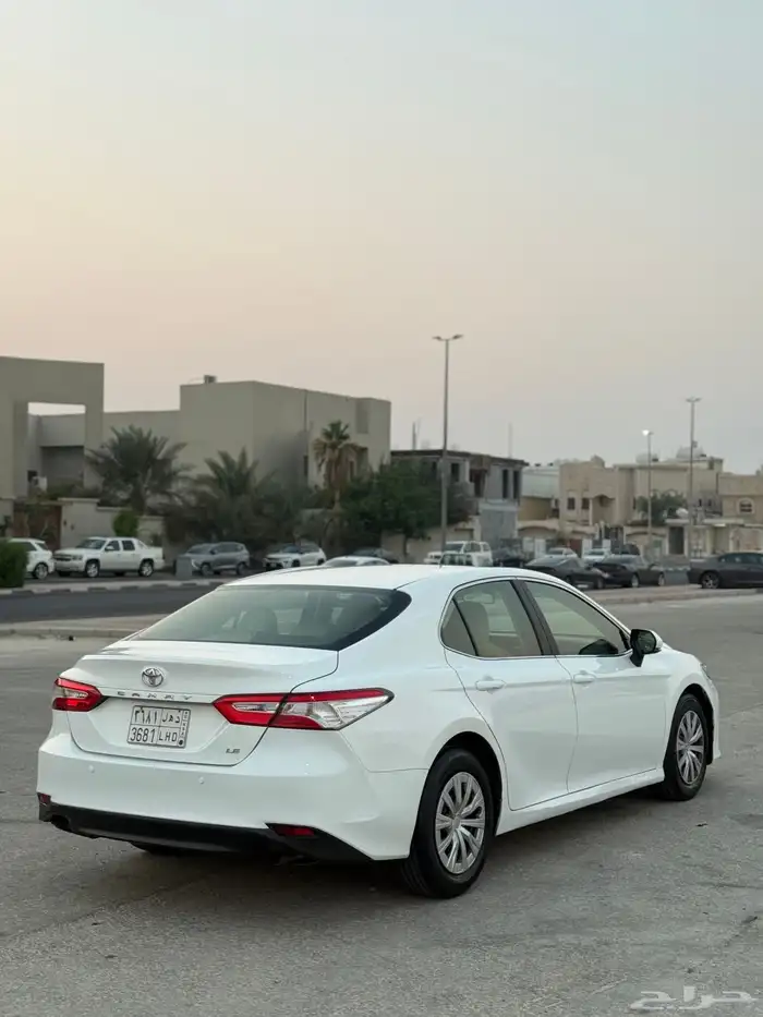 تويوتا كامري 2020 سعودي قمه بنضافه مالك واحد 4