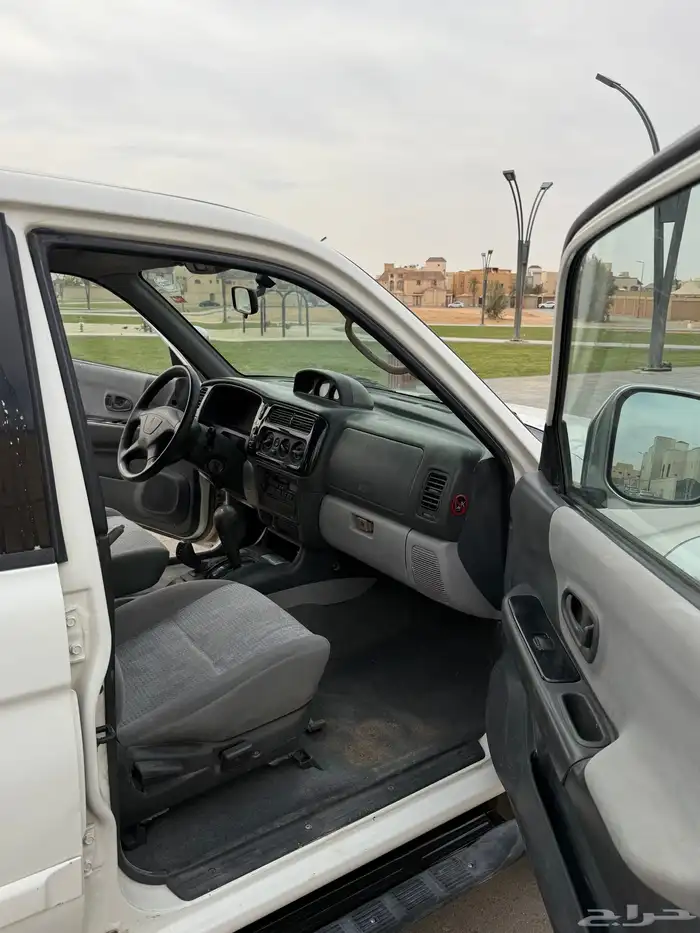 للبيع ميتسوبيشي ناتفيا 5