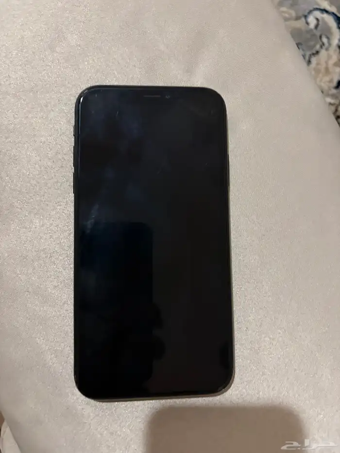 ايفون اكس ار 128 قيقا 1