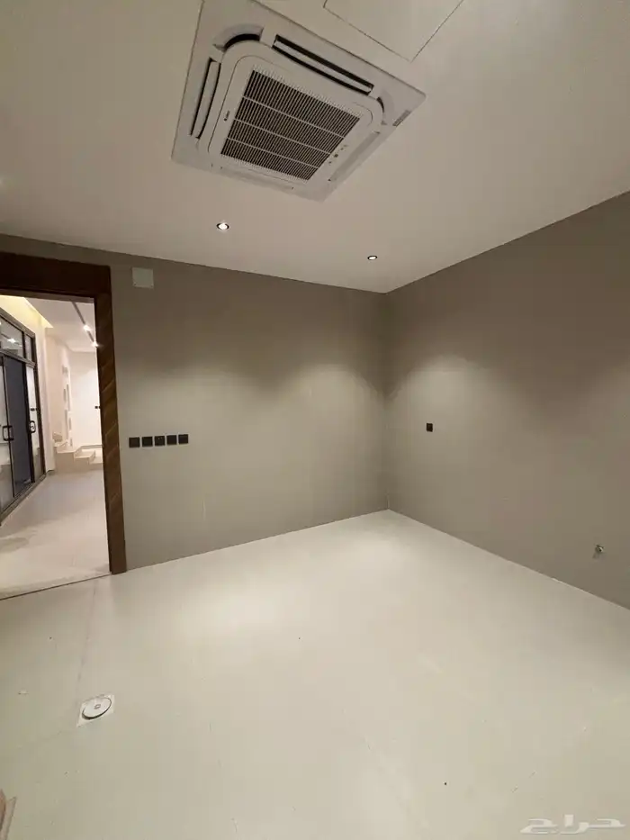 فيلا للبيع بمساحه 200 م بحي المهدية 9