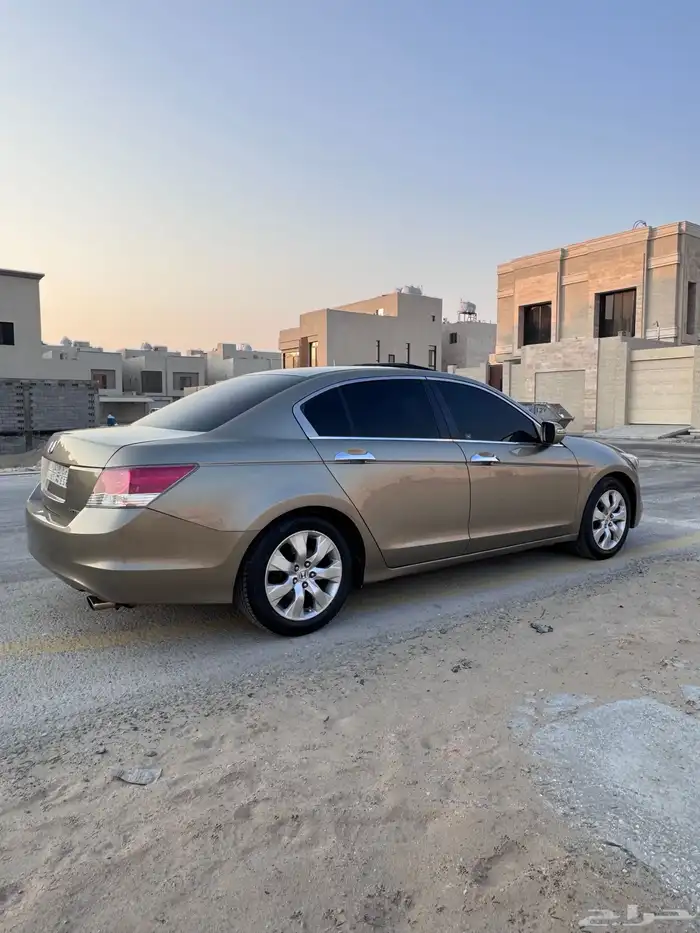 هوندا اكورد 2008 3