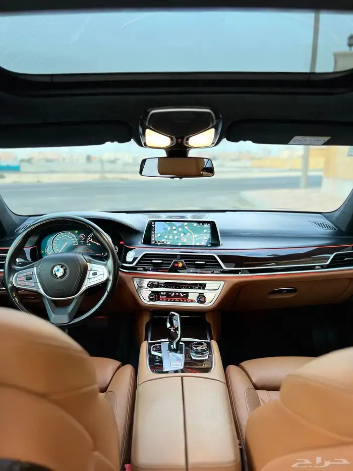 بي ام دبليو 750li ممشى قليل 2016 قمة النظافة بحالة الوكالة 34