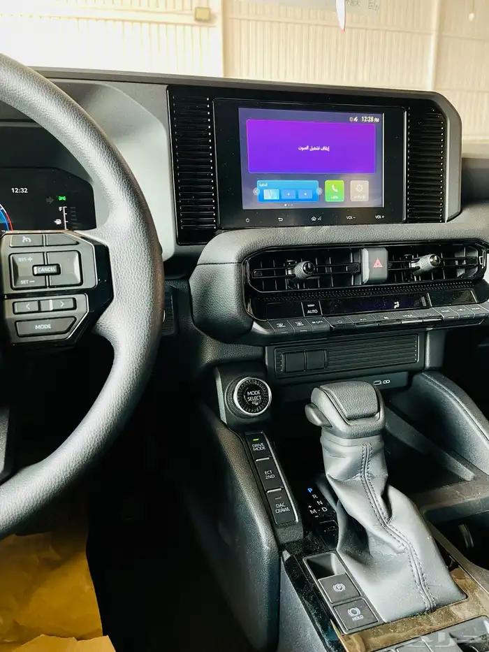 تويوتا - برادو دبل 2025 - بنزين 23