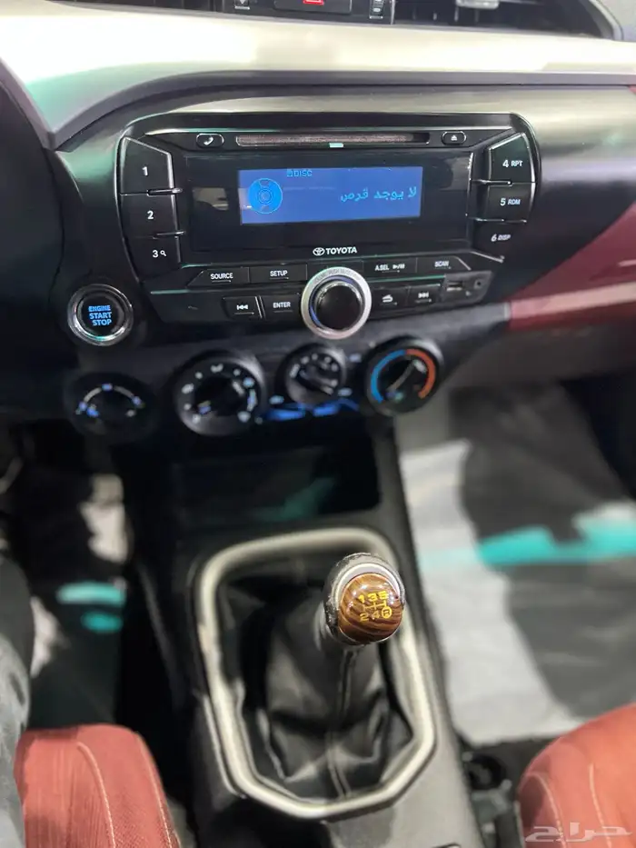 تويوتا هايلوكس 2016 بنزين قير عادي ماشي 291 الف 9