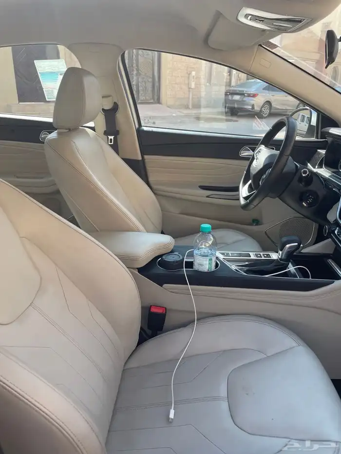 شيري اريزو 5 2024 9