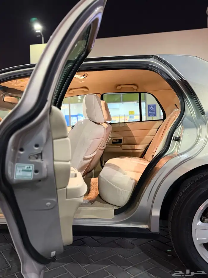 فورد فكتوريا 14