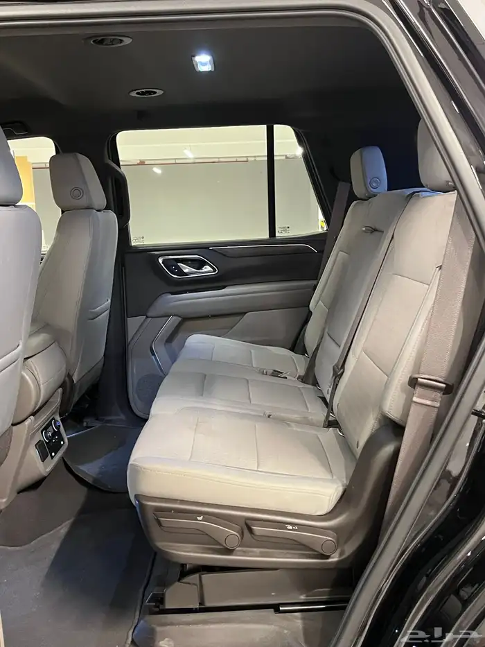 تاهو 2021 LS دبل (( بحالة الوكالة )) 20