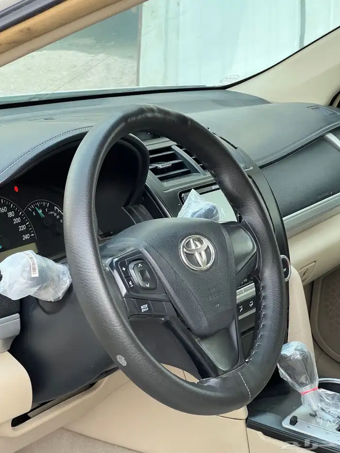 تويوتا كامري GL موديل 2016 22