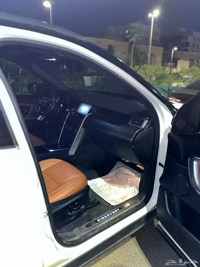 لاند روفر ديسكفري سبورت 2016 فل كامل 3