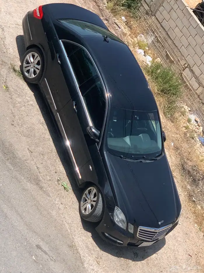 مرسيدس E200 2011 ماتور 1.8L تيربو اللون اسود الممشى 150 الف 3