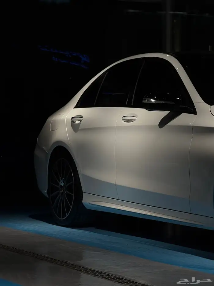 مرسيدس c200 فل كامل 13