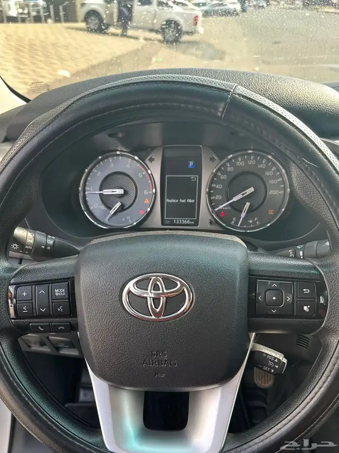 تويوتا هايلوكس سوبر جي ال اكس ديزل 2.4 موديل 2023 مستعمل 9