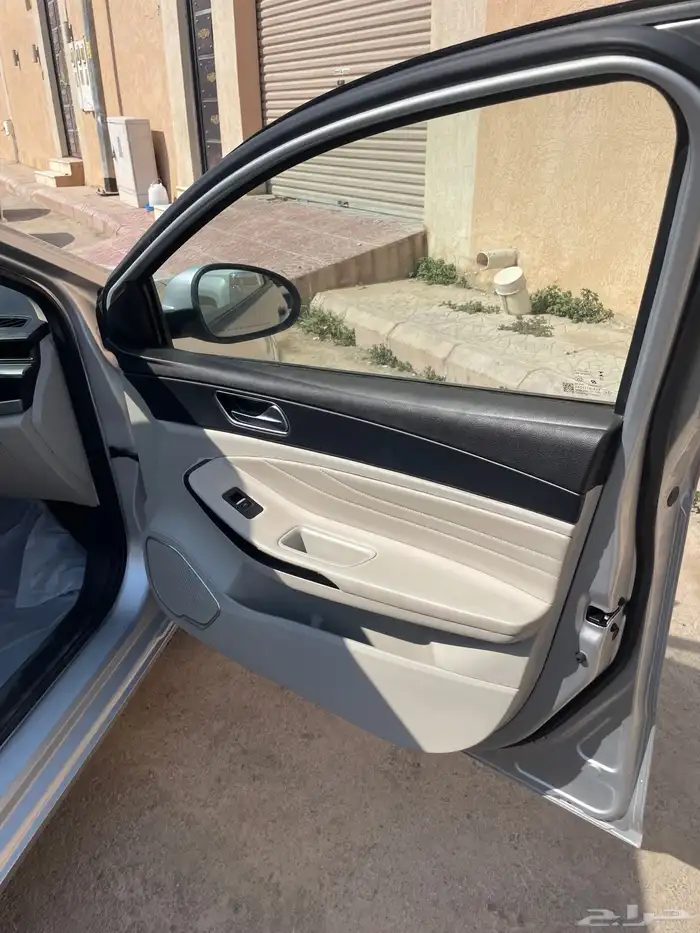 شيري اريزو 5 2024 11