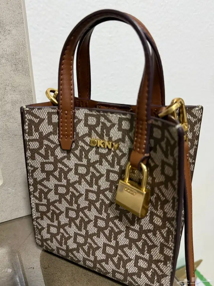 شنطة دكني اصليه بكيسها استخدام نظيف 0