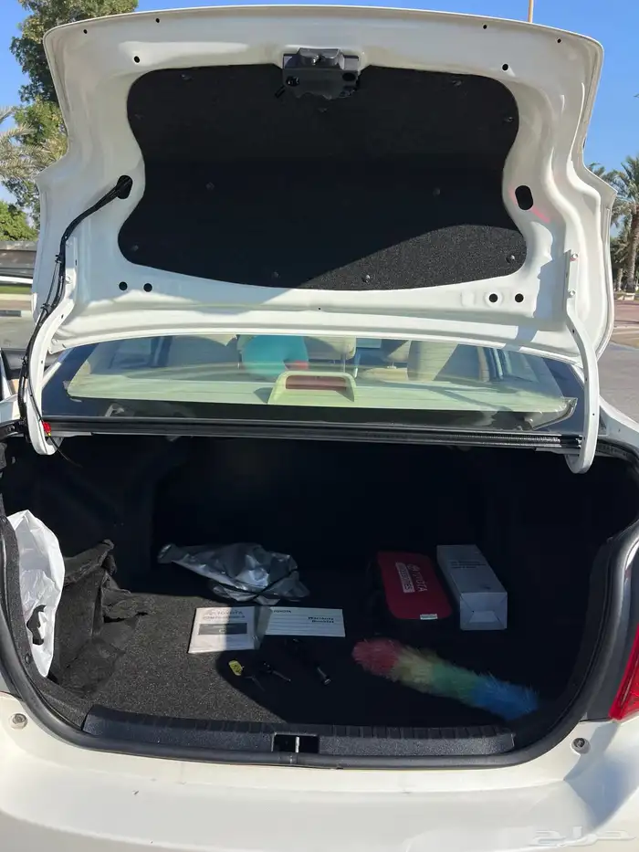 تويوتا يارس موديل 2017 ليمتدد 46