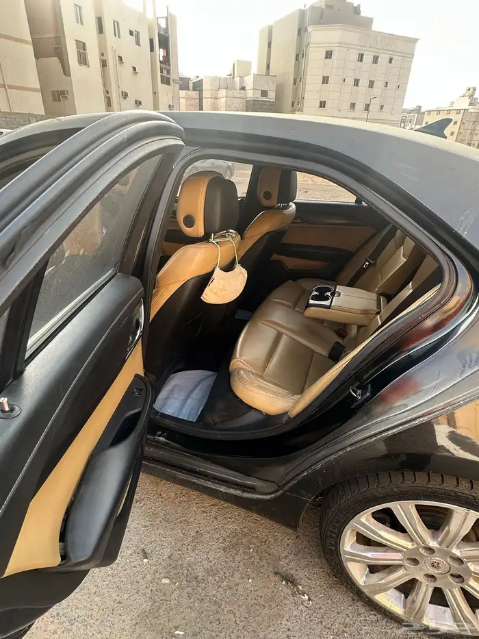 كاديلاك للبيع 6