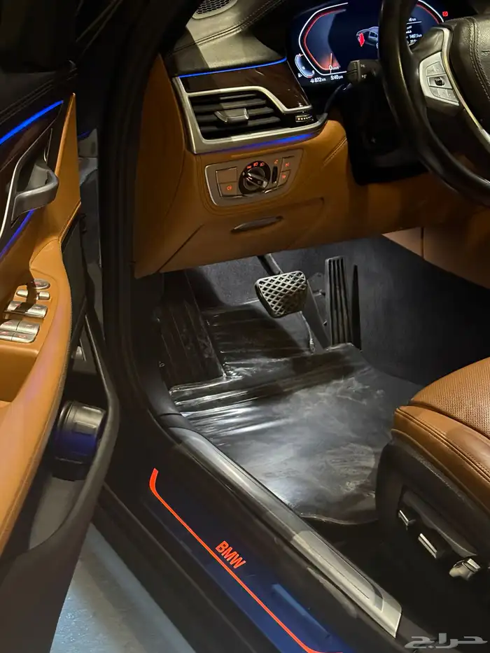 بي ام دبليو 740Li موديل 2020 10