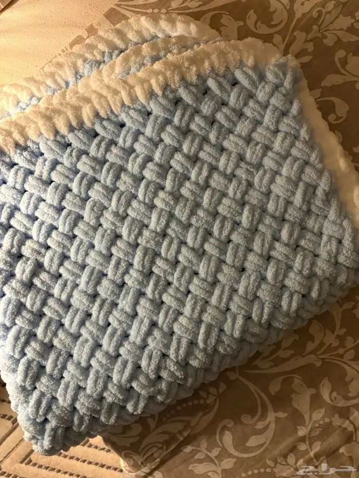 شال ميكاسا وبطانيات وجاكتات حسب الطلب 4