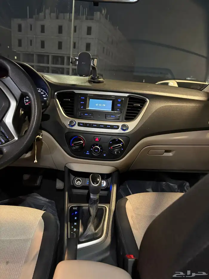 أكسنت 2020 نظيفة جد ا   استعمال شخصي   ممشى 99 ألف 11