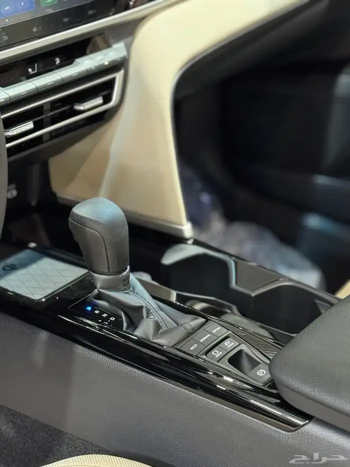 تويوتا كامري E-PLUS هايبرد 2025جديد سعودي 109.000 شامل 13