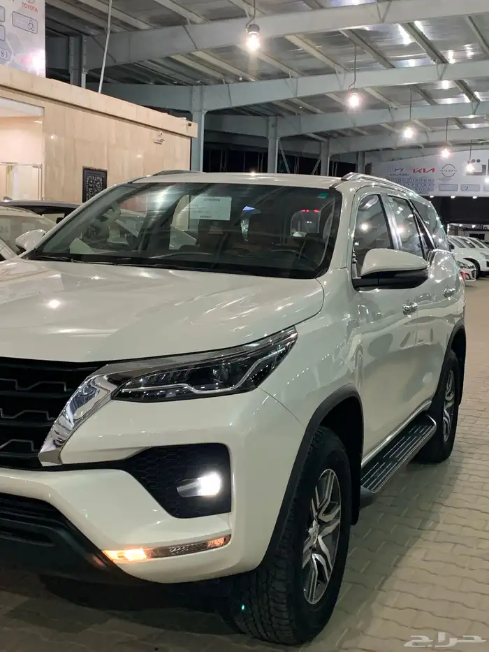 فورتشنر VX 2023 2