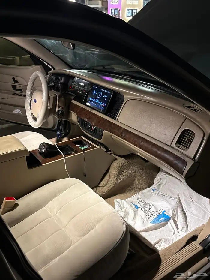 فورد كراون فكتوريا 2009 سمني (سعودي) 18