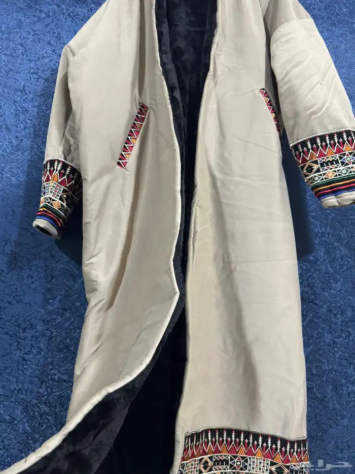 فروات مشالح بشوت شتويه للبيع نسائيه ورجاليه 8