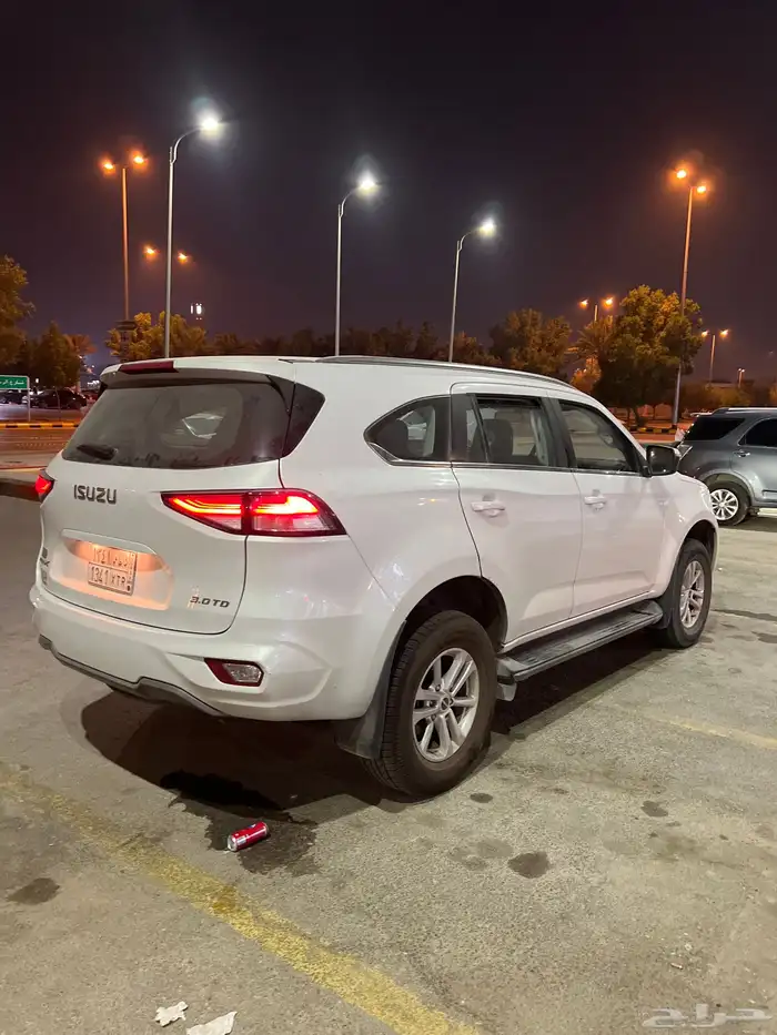 ايسوزو MUX 2023 2