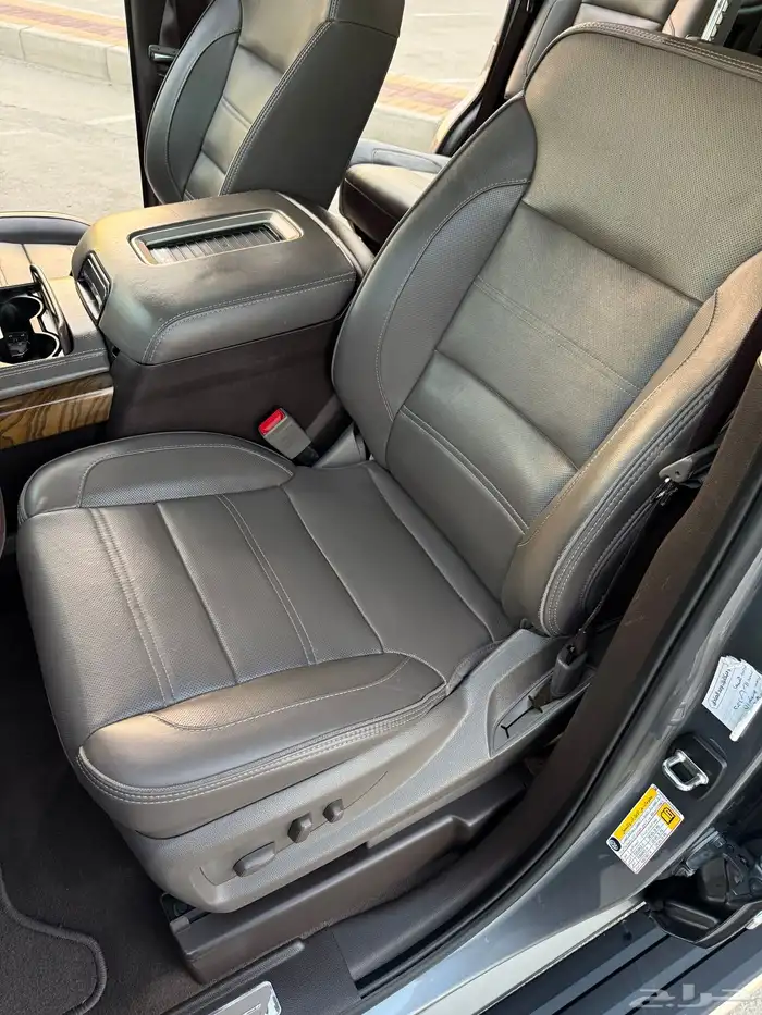 للبيع يوكن دينالي 2020 فل كامل 33