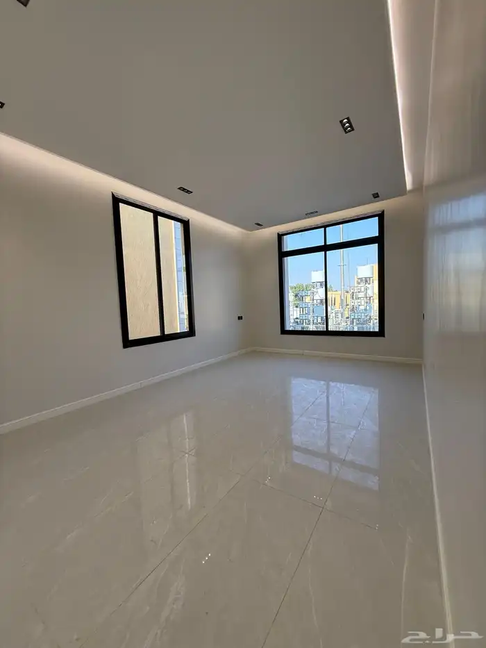 دور علوي فاخر للإيجار بحي النسيم 6