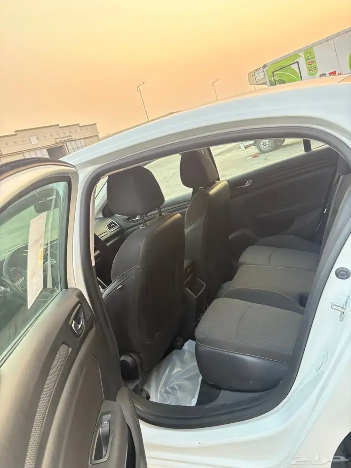 رينو ميجان 2022 5