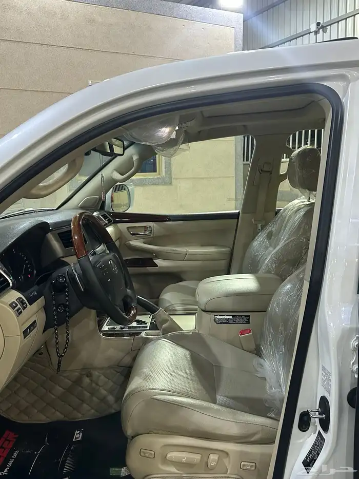 جيب لكزس 2014 بريمي DD سبورت وكالة 10