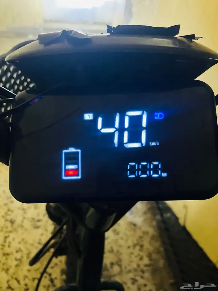 سكوتر شغال اللي صامل يجي خاص 8