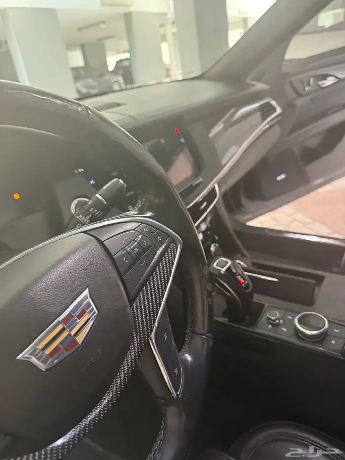 للبيع كاديلاك ct6 موديل 2019 8