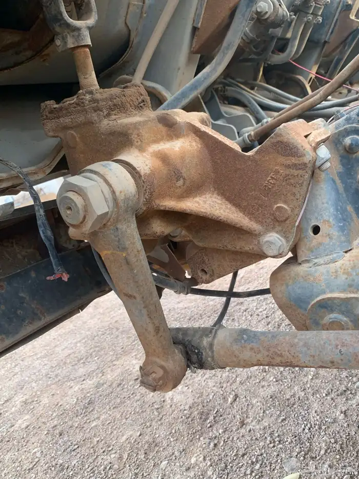 قطع غيار دينا 4