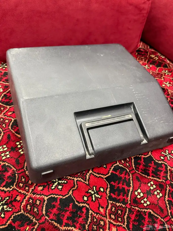 الة كتابة قديمة 7