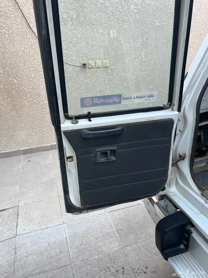 باترول نيسان 90 بدي بلاده وتم ذكر الملاحضات في الصور 22