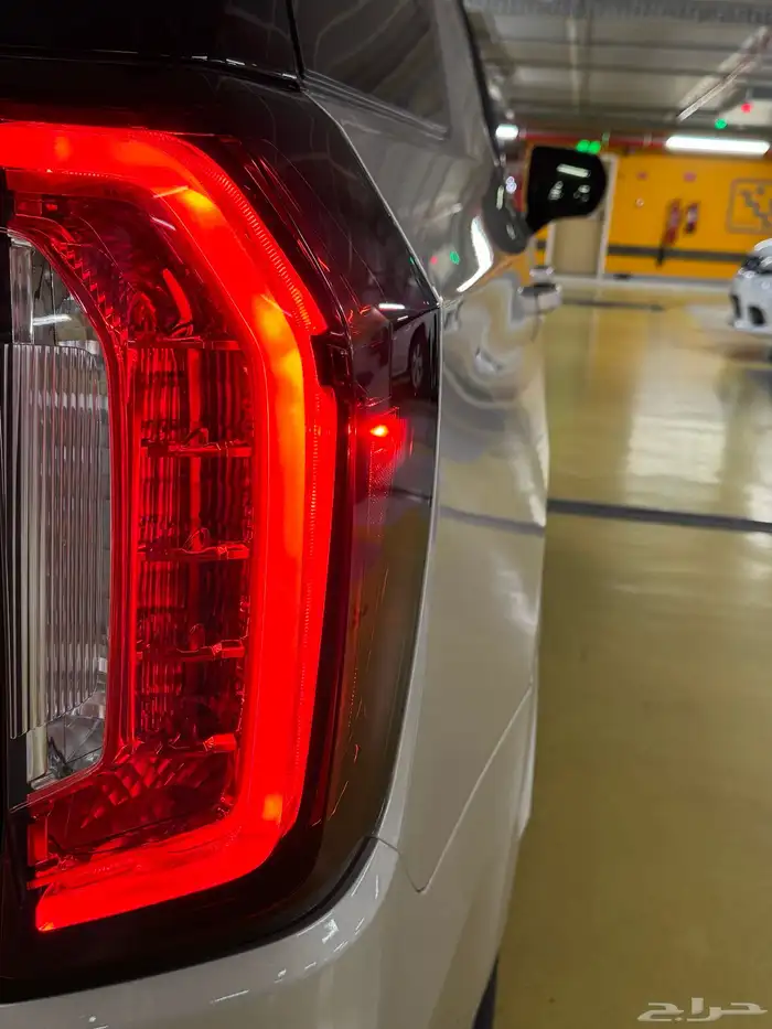 للبيع يوكن 2021 دبل ( نظيف جدا  ) 7