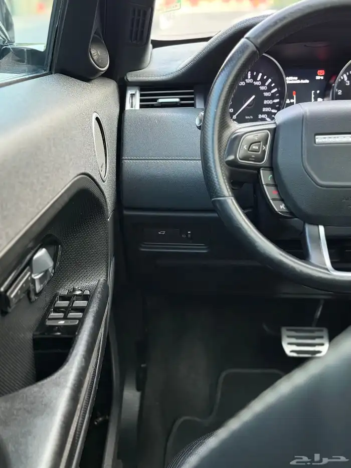 RANG ROVER EVOQUE 2015 30