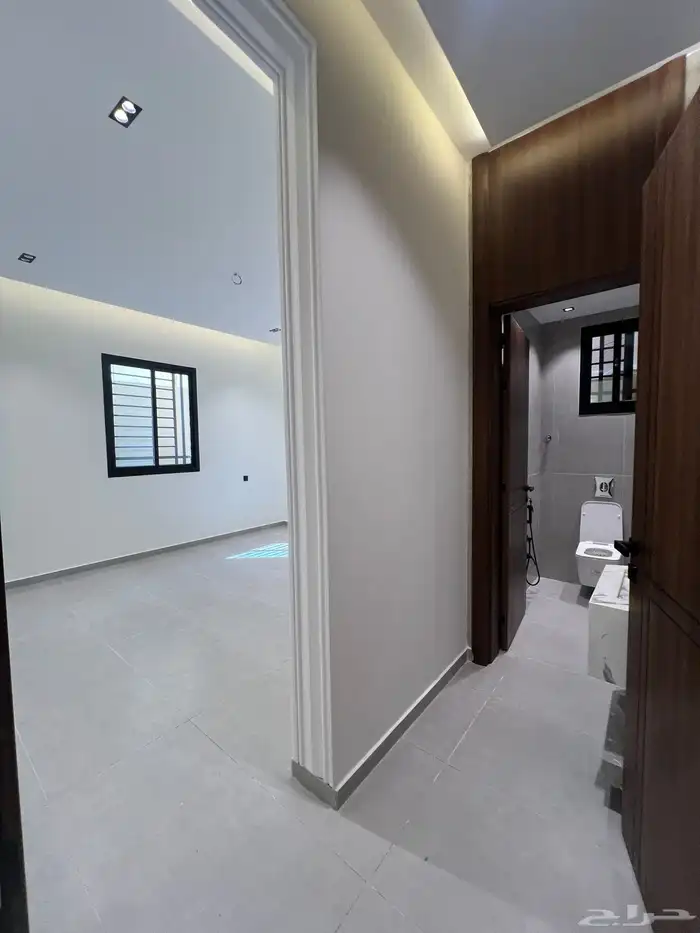 للتمليك شقق علوية فخمة vip بحي الراقي شرق خميس مشيط 15