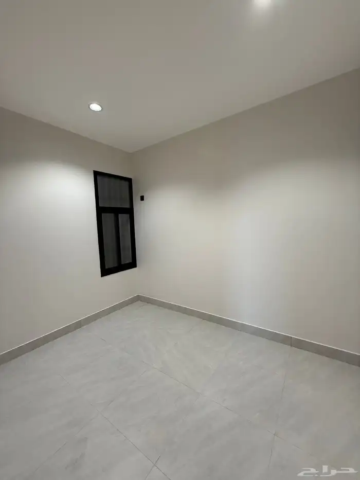 للبيع روف علوي نظام دورين موقع كامل مسجد مدارس خدمات كاملة 13