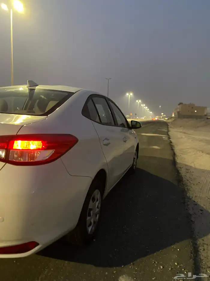 تيوتا يارس 2022 ماشي 120 6