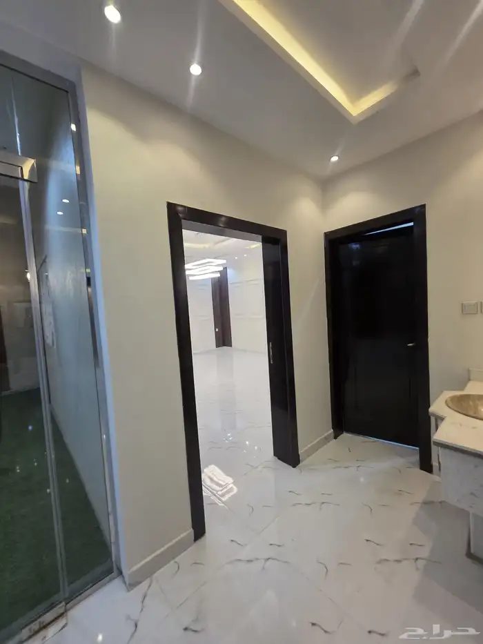 فيلا للبيع ابها حي البديع 12