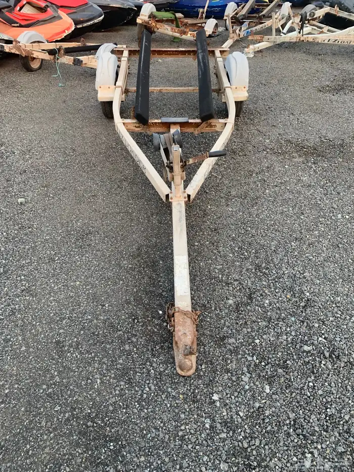 عربات سحب قوارب ودبابات بحريه 0